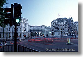 cities, england, english, europe, horizontal, london, trafalgar, traffic, united kingdom, winding, photograph