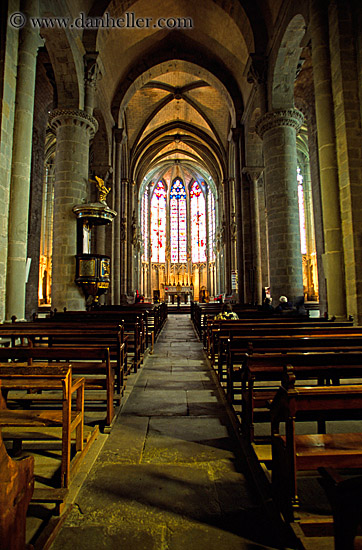 st-nazarius-basilica-5.jpg