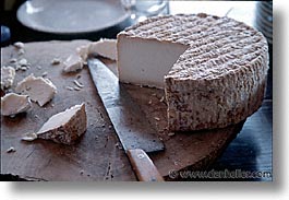 images/Europe/France/Corsica/Fromagerie/cheese-04.jpg