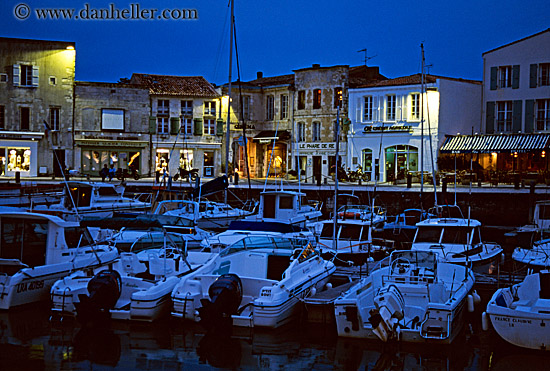 ile_de_re-nite-harbor-8.jpg