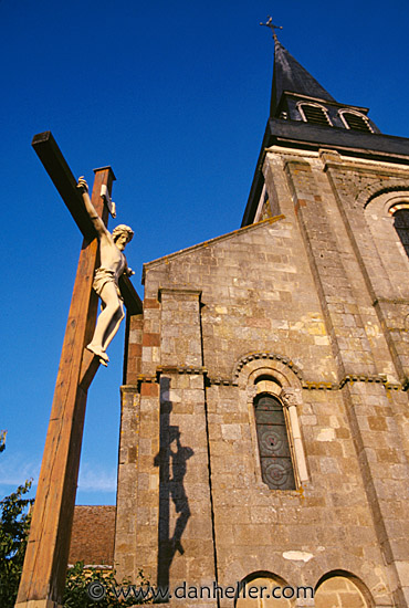 crucifix.jpg