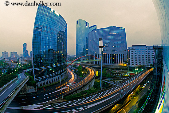 la_defense-traffic-2.jpg