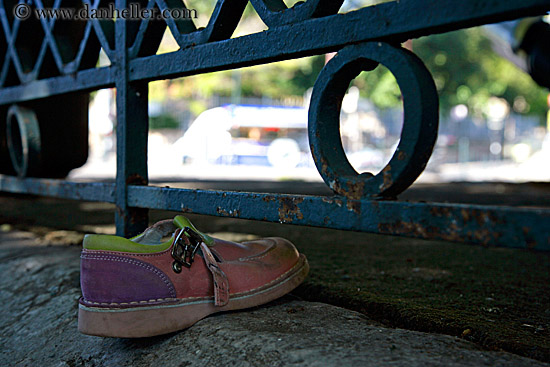 childs-shoe.jpg