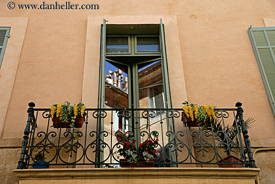 flowers-on-balcony-2.jpg