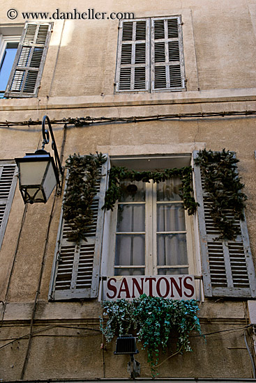 santons-window.jpg