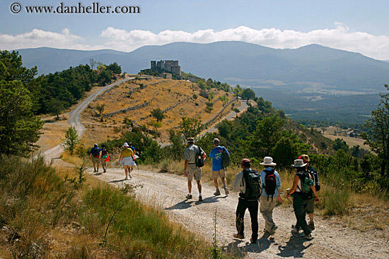 hiking-to-castle-1.jpg