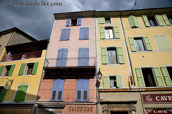 colorful-bldgs-1.jpg