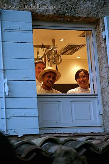 cooks-in-window-1.jpg