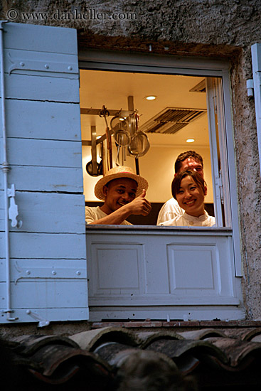 cooks-in-window-2.jpg