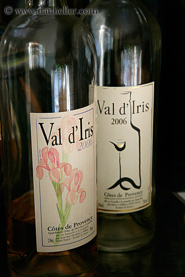 val-d_iris-bottles-1.jpg