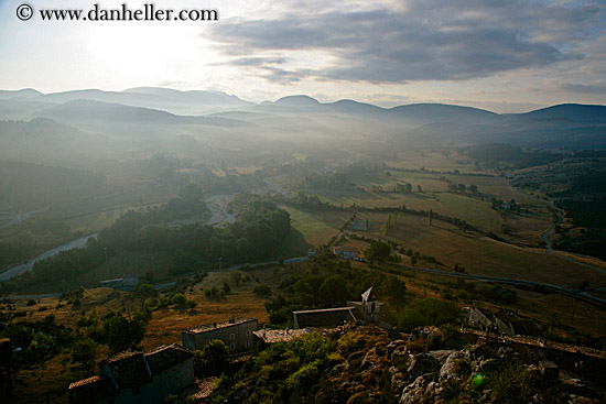 foggy-valley-n-town-1.jpg
