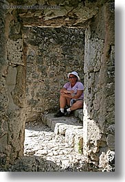 clothes, colors, europe, frames, france, groups, hats, mary, mary craig, people, pink, provence, stones, sunglasses, vertical, womens, photograph