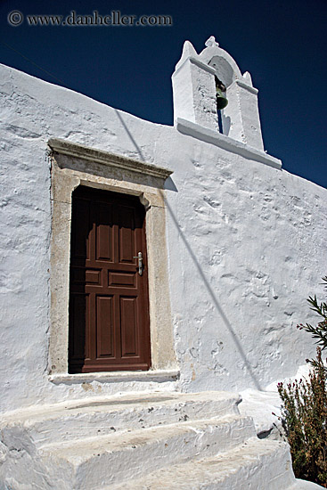 church-door-n-bell.jpg