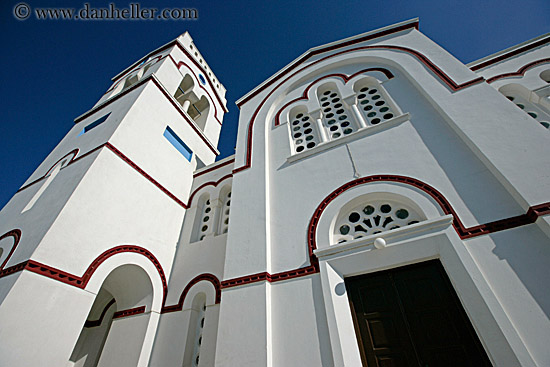 church-of-tholaria-5.jpg