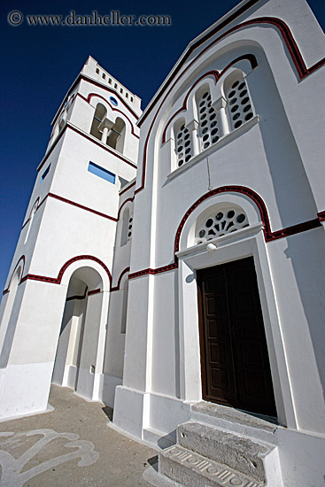 church-of-tholaria-6.jpg