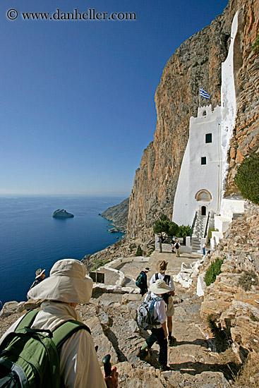 hiking-n-monastery-5.jpg