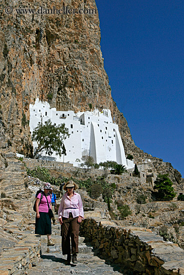 hiking-n-monastery-7.jpg