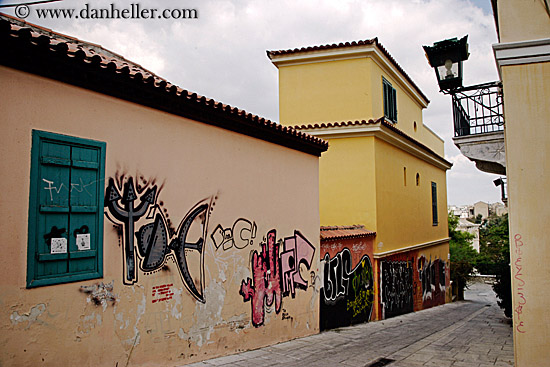 green-shutters-colorful-bldgs-n-graffiti.jpg