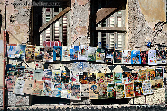 old-magazines-on-cracked-plaster-walls.jpg