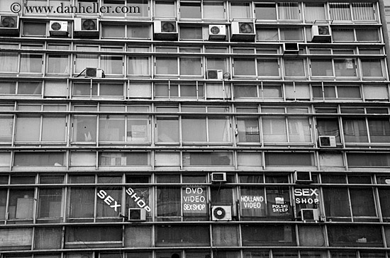 windows-n-sex_shop-signs-bw.jpg