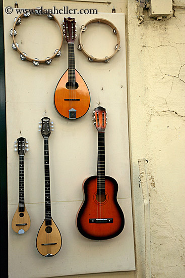 guitar-n-mandolins.jpg