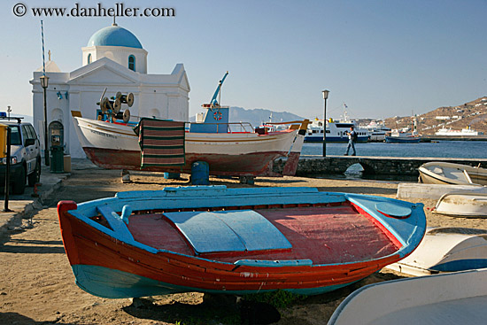 orange-n-blue-boat-3.jpg