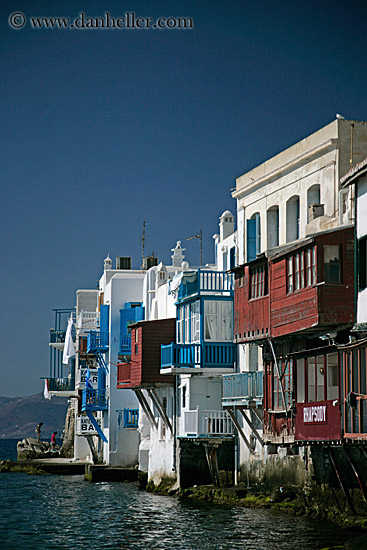 waterfront-houses-1.jpg