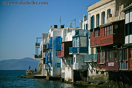 waterfront-houses-2.jpg