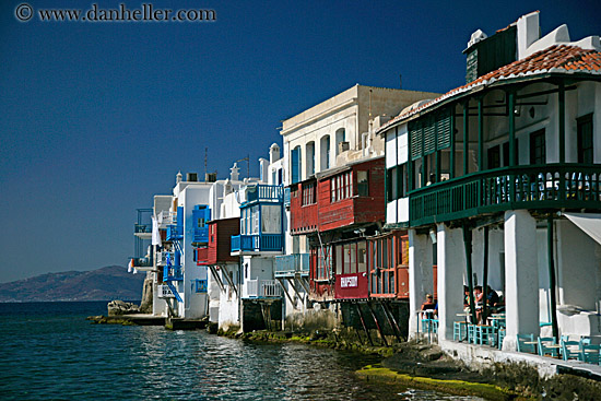 waterfront-houses-3.jpg