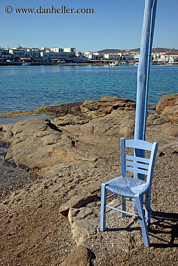 blue-chair-n-pole-on-rocks.jpg