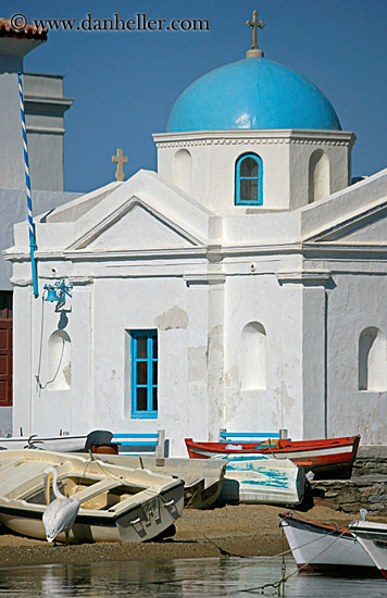 blue-domed-church-n-boats.jpg