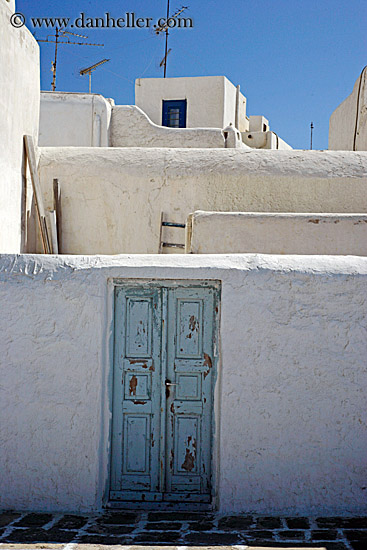 old-blue-door-n-stucco-walls-2.jpg