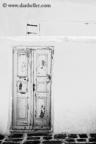 old-door-bw.jpg