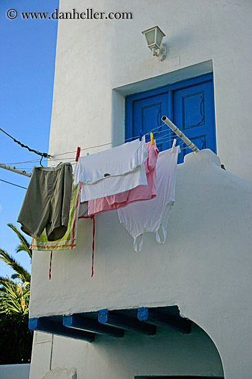 hanging-laundry.jpg