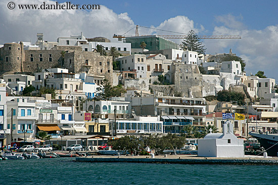 naxos-harbor.jpg