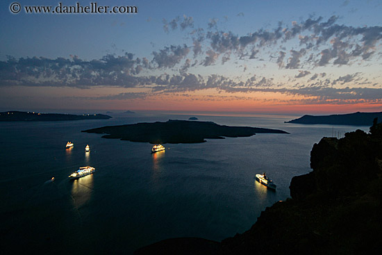 island-sunset-n-cruise-ships-3.jpg