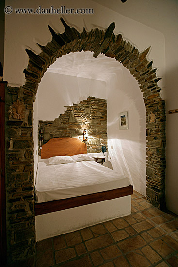 stone-arch-bedroom-1.jpg