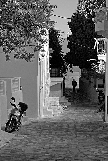 motorcycle-street-n-man-sil-bw.jpg