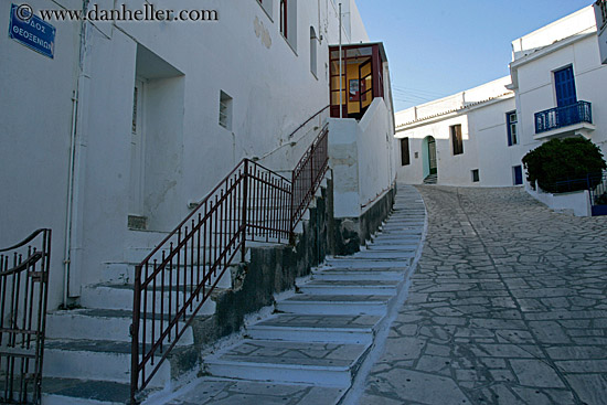 steep-street-n-stairs.jpg