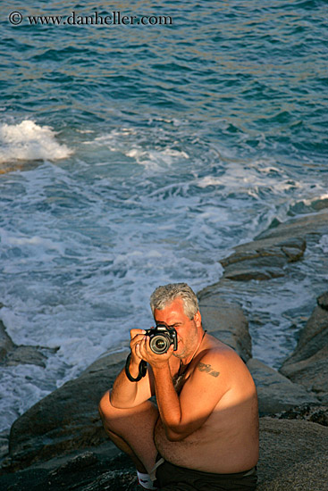 kostas-photographing-sun-n-ocean-2.jpg