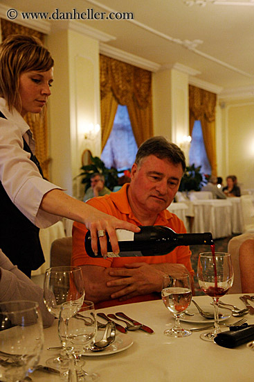 waitress-pouring-wine.jpg