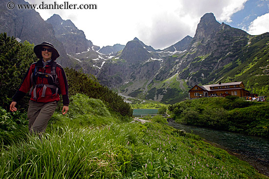 lori-n-mtns-w-river-n-hut.jpg