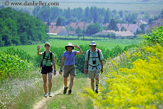 lucia-marilyn-n-philip-hiking.jpg