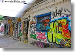 images/Europe/Hungary/Budapest/Art/Graffiti/misc-graffiti-2.jpg