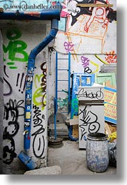 arts, budapest, europe, graffiti, hungary, vertical, photograph