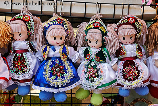 hungarian-dolls-2.jpg