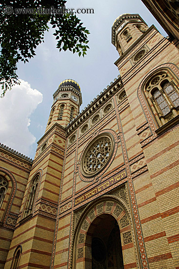 synagogue-facade-06.jpg