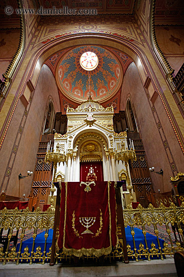 temple-interior-07.jpg