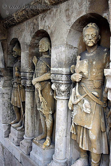 knight-statues.jpg