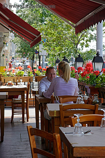 couple-at-sidewalk-cafe-1.jpg